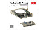 Rye Field 	1/35 PzKpfw III Ausf J Tank w/Full Interior & Workable Track Links Kit
