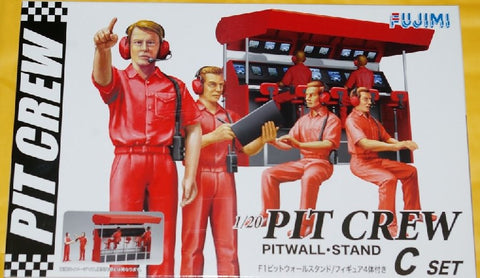 Fujimi Car Models 1/20 Pit Crew (4) w/Pitwall Stand Kit