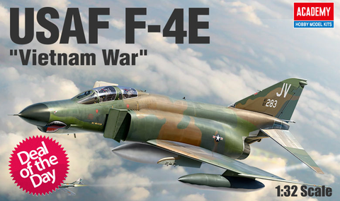 Academy Aircraft 1/32 F4E USAF Fighter Vietnam War Kit