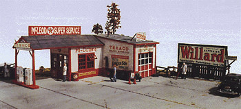 JL Innovative Design HO McLeod Super Service Gas Station Wooden Kit