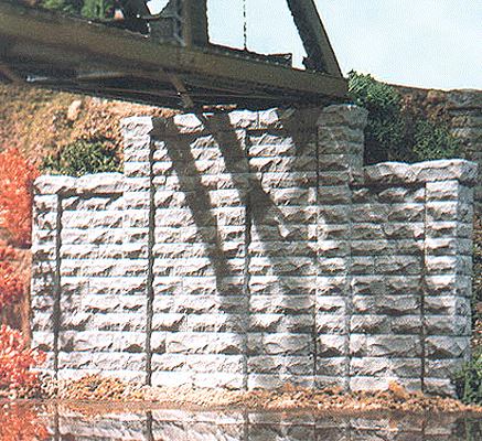 Chooch Enterprises N Cut Stone Stepped Wall - Pkg. (2)