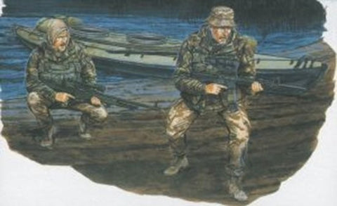 Dragon Military Models 1/35 British SBS Soldiers (2) w/Kayak Kit