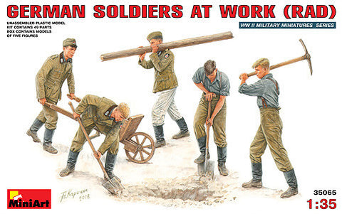 MiniArt Military Models 1/35 German Soldiers at Work Kit