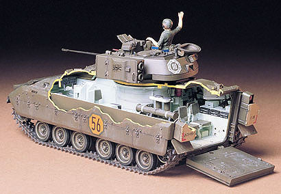 Tamiya Military 1/35 US M2 Bradley Infantry Vehicle Kit