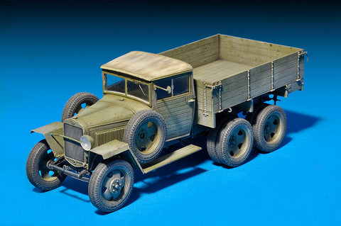 MiniArt Military Models 1/35 GAZ-AAA Mod 1943 Cargo Truck w/5 Crew Kit