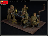 MiniArt Military 1/35 Dinner on the Front: Soviet Soldiers (5) w/Furniture & Accessories Kit