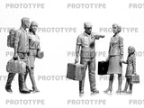 ICM Military 1/35 Chernobyl #5: Evacuation Diorama Set (5 figures w/luggage, house front, base, background) (New Tool) Kit