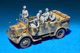 MiniArt Military Models 1/35 Kfz70 MB1500 German 4x4 Car w/Crew Kit