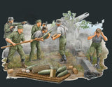 Trumpeter Military Models 1/35 German Field Howitzer Firing Crew Figure Set (5) Kit