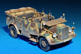 MiniArt Military Models 1/35 Kfz70 MB1500 German 4x4 Car w/Crew Kit