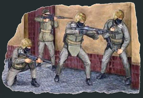 Dragon Military Models 1/35 GSG9 German Anti-Terrorist Squad (4) Kit