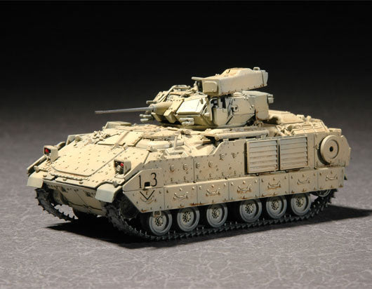 Trumpeter Military Models 1/72 M2A2 ODS/ODS-E Bradley Fighting Vehicle Kit