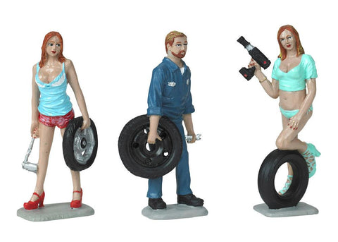 Motorhead 1/24 Tire Brigade™ Figures Set: Meg, Gary & Michele w/Tires & Tools
