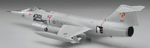 Hasegawa Aircraft 1/32 F104G/S World Starfighter Kit
