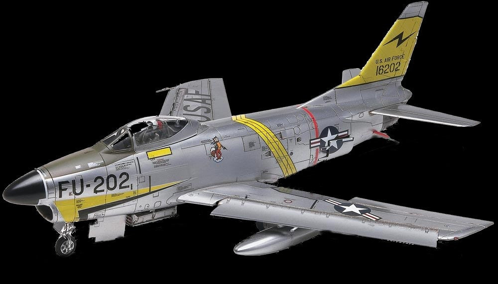 Revell-Monogram Aircraft 1/48 F86D Sabre Dog Fighter Kit