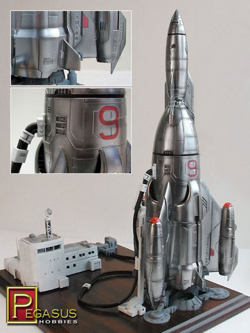 Pegasus Sci-Fi 1/350 Mercury 9 Rocket Ship (13-1/2" Tall) Kit
