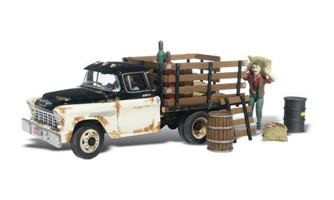 Woodland Scenics N Autoscene Henry's Haulin' 1955 Chevy Truck w/Figure