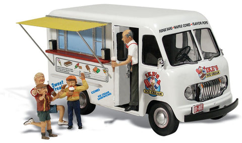 Woodland Scenics N Autoscene Ike's Ice Cream Truck w/Figures