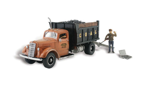 Woodland Scenics N Autoscene Lumpy's Coal Company Truck w/Figures