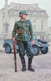 Italeri Military 1/9 WWII German Infantryman Kit