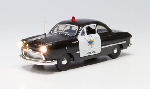 Woodland Scenics O Just Plug®Police Car (Black, White) Lighted Vehicle