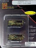 Pegasus Military 1/144 SdKfz 251/1 Halftrack #111/112 (Camouflage) (2) (Assembled)