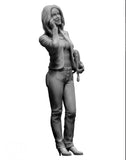 Master Box Ltd 1/24 Kate Modern Woman Wearing Casual Outfit Holding Cell Phone to Ear Kit