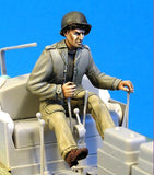 LZ Models 1/35 D7 Bulldozer & Tractor US Army Driver for MZZ (Resin) Kit