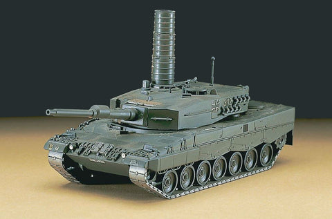 Hasegawa Military 1/72 Leopard II Tank Kit