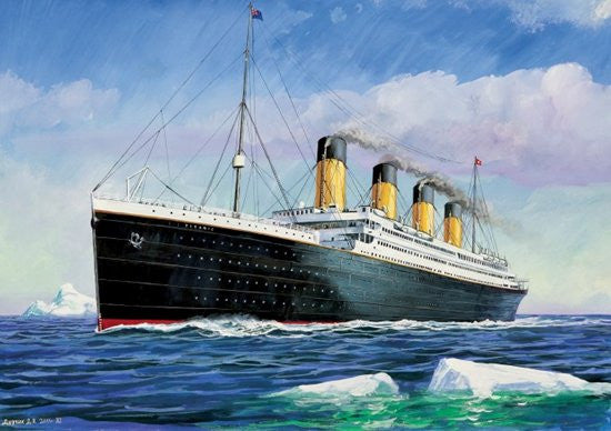 Zvezda Ships 1/700 RMS Titanic Ocean Liner Kit