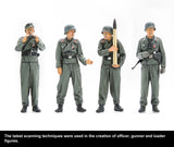 The latest scanning techniques were used in the creation of officer, gunner and loader figures.