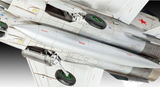 Revell Germany Aircraft 1/48 MiG25 RBT Foxbat B Fighter Kit