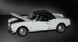 Italeri Model Cars 1/24 Alfa Romeo Giulietta Spider 1300 Car Kit