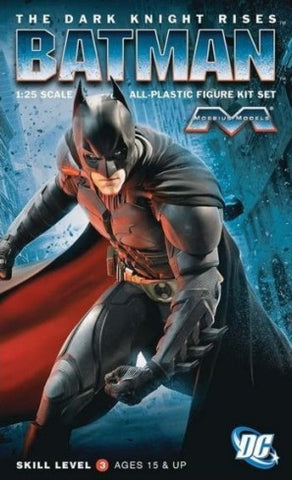Moebius Sci-Fi 1/25 Batman Dark Knight Trilogy: Batman Standing & Rider for Bat Pod (2 figures) Kit