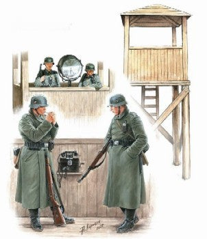 Master Box Ltd 1/35 Watch Tower w/4 Figures Kit